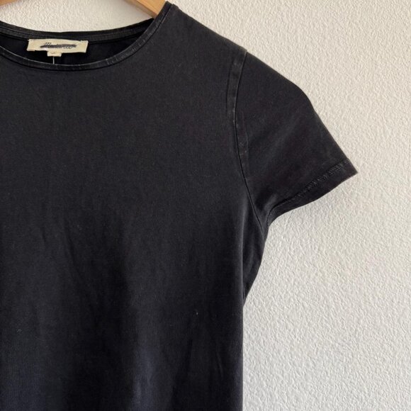 Madewell Essential Slim Tee in Lightweight Cotton in Jet Black, Size Small - Picture 7 of 10